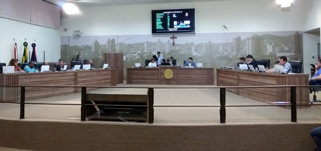  Projetos discutidos na Sessão de 02 de maio 