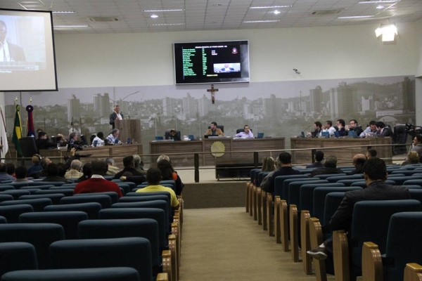 Vereadores criam campanha municipal de prevenção ao Câncer